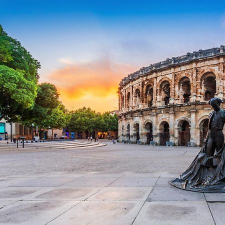 Gite En Provence Proche Avignon Sauveterre  Exteriör bild